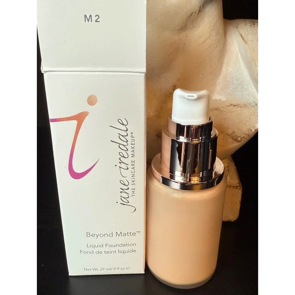 Jane Iredale Beyond Matte Liquid Foundation M2 0.9 fl oz 27ml New in Box
